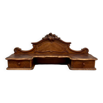 Shabby chic wall shelf