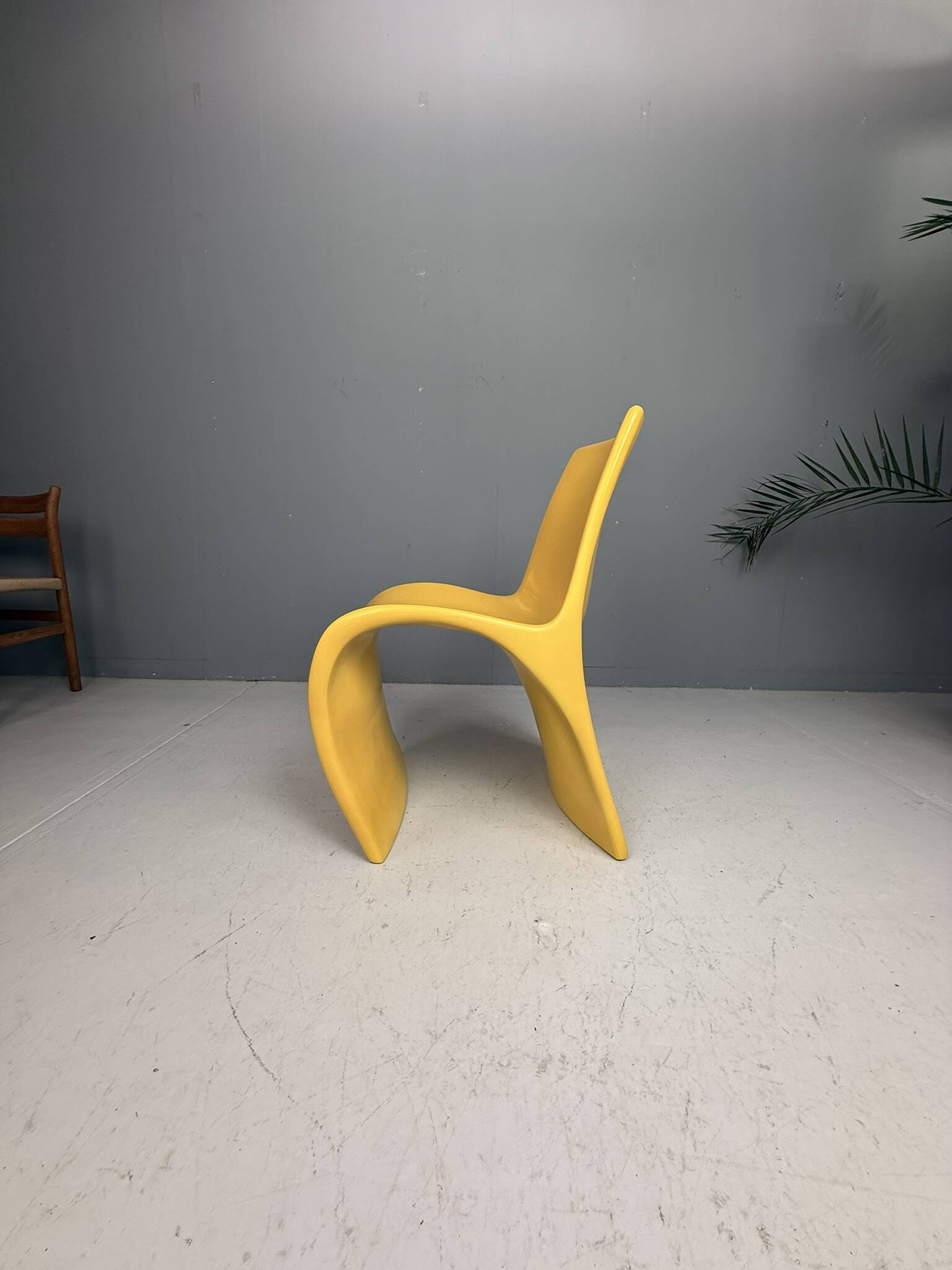 Sculptural Molded Fiberglass Chair, Europe, 1970s