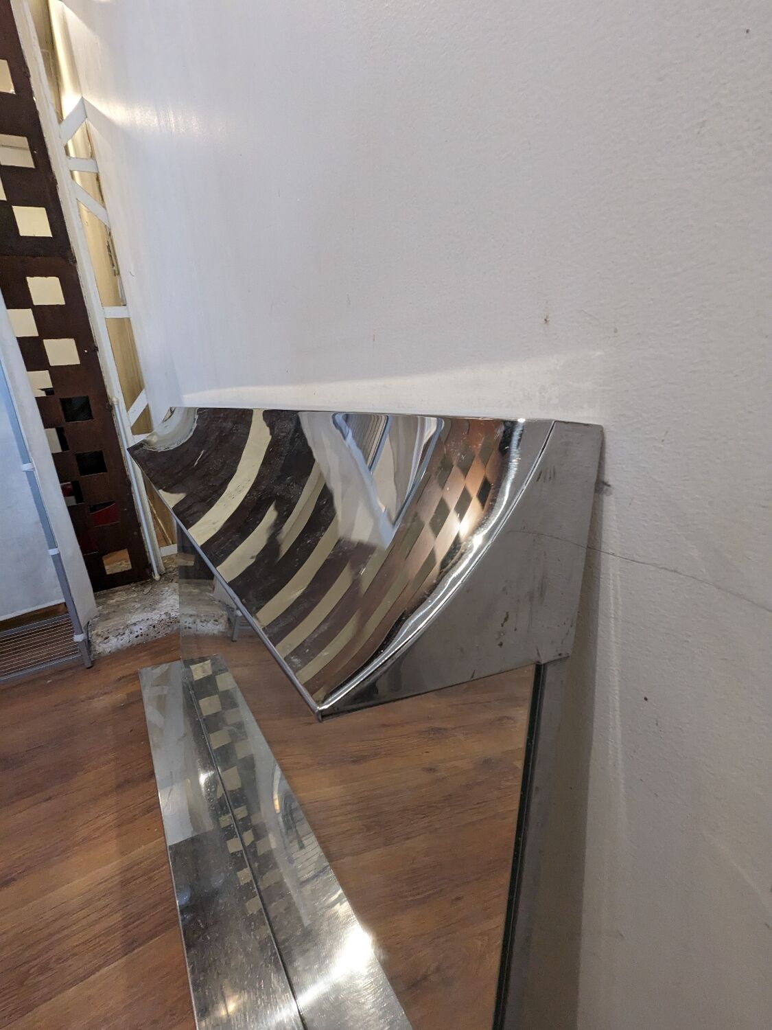 Large vintage loge mirror 70s design