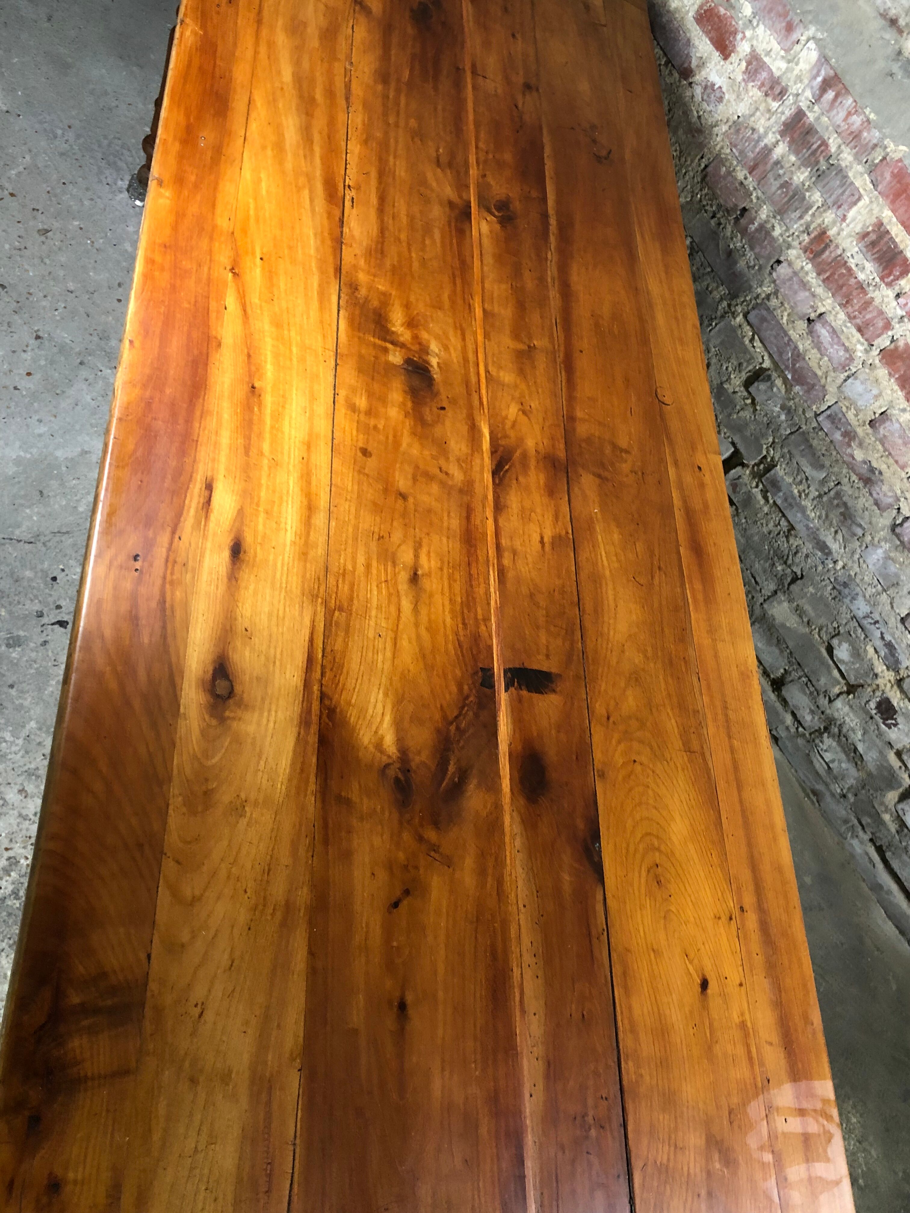 Table de ferme en merisier fin XIX eme