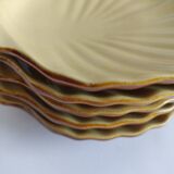 Set of 5 vintage beige ceramic scallop shells