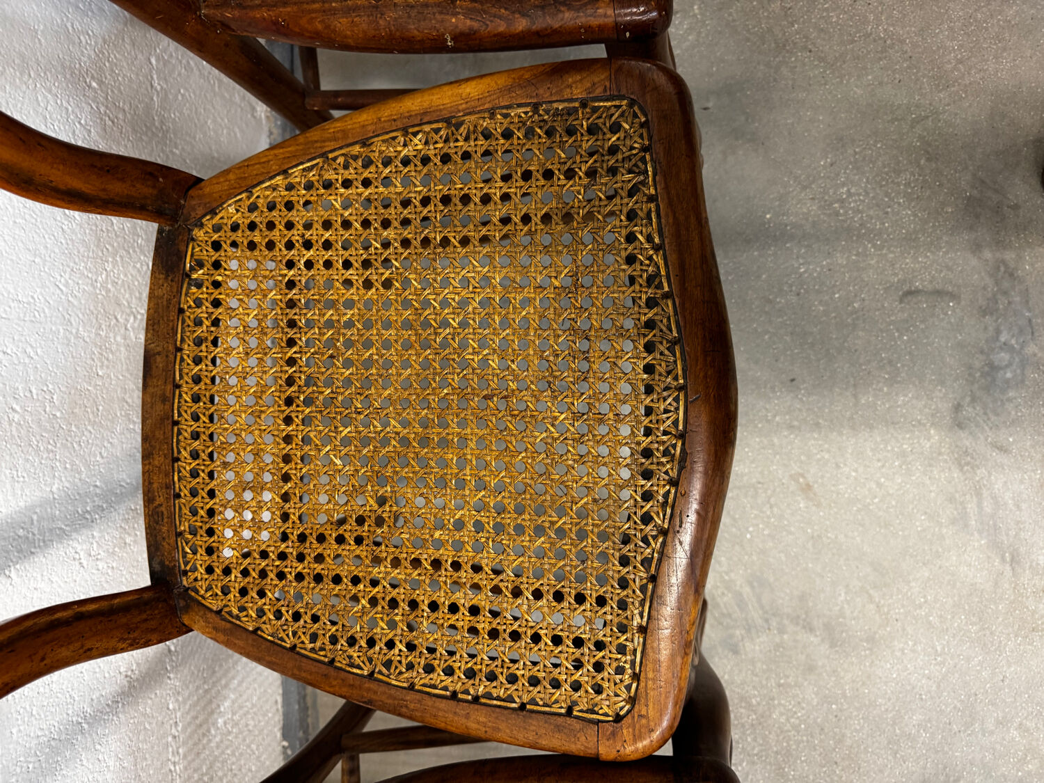 Lot de 4 chaises en cannage et bois Louis Philippe