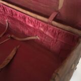 suitcase of leather with labels of palaces