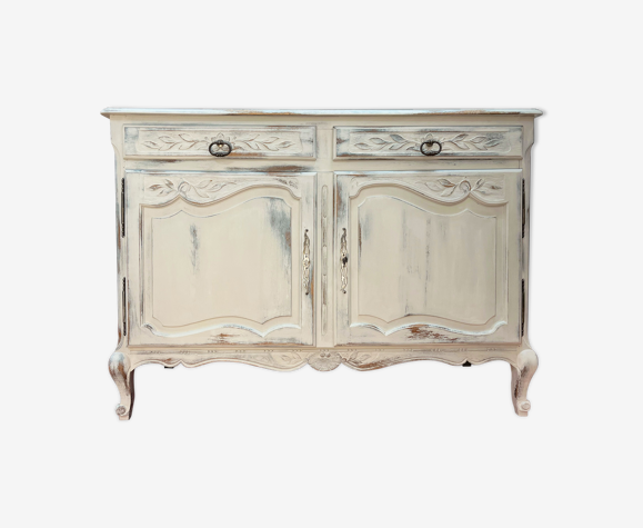Buffet de campagne peint de style Louis XV