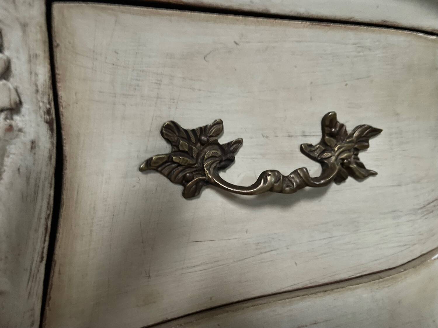 Small Louis XV style chest of drawers