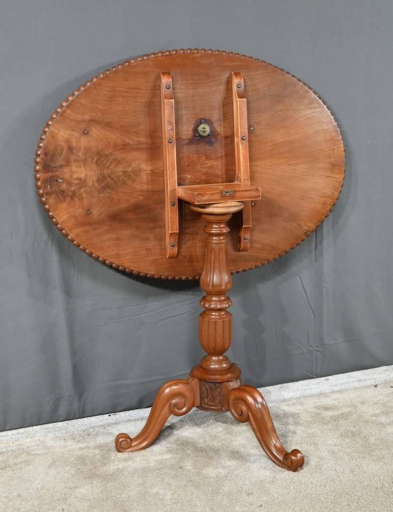 Oval Pedestal Table with Mahogany System, Louis Philippe period – 1st part 19th century
