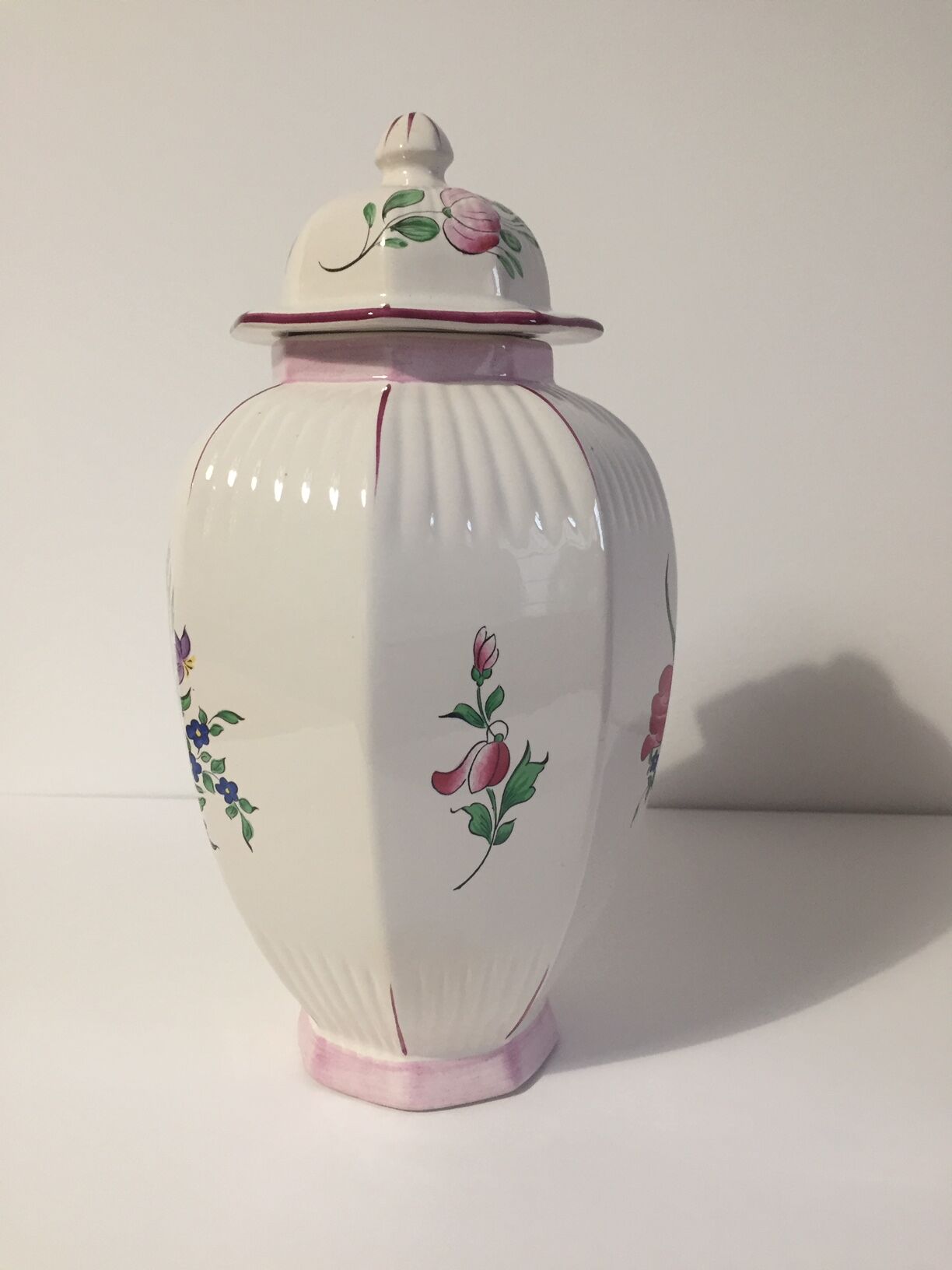 Lunéville earthenware potiche