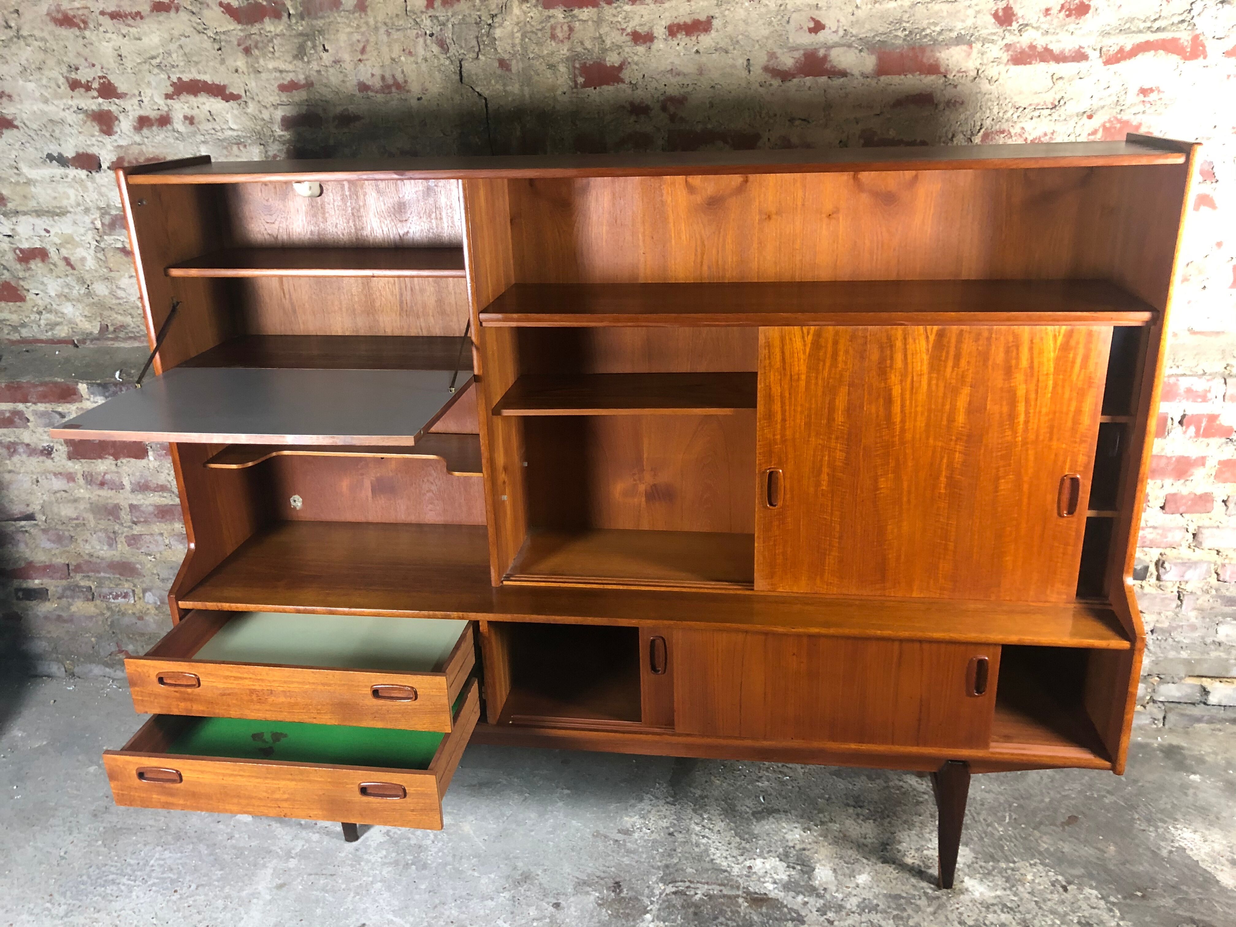 Scandinavian Mahjongg buffet distributed by Samcom 60'S