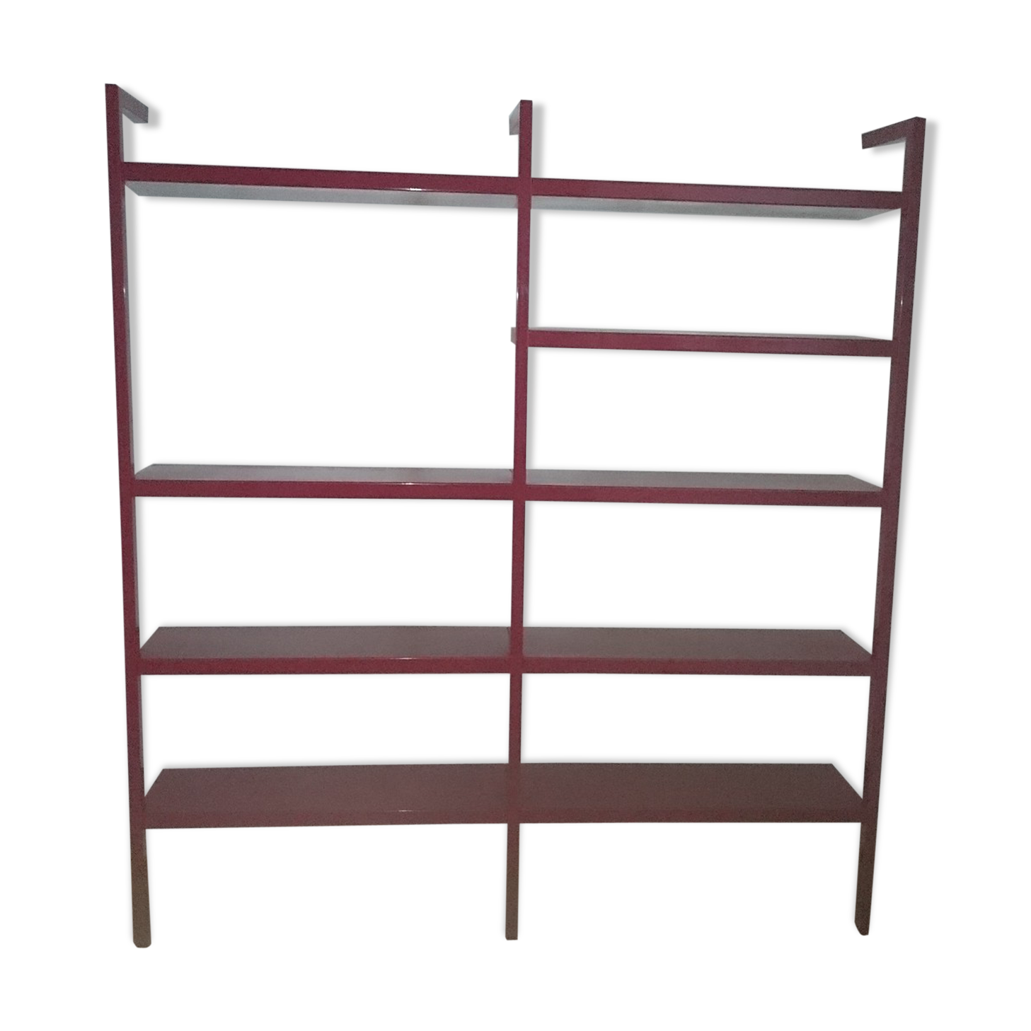 Habitat 'influence' shefves, red metal burgundy