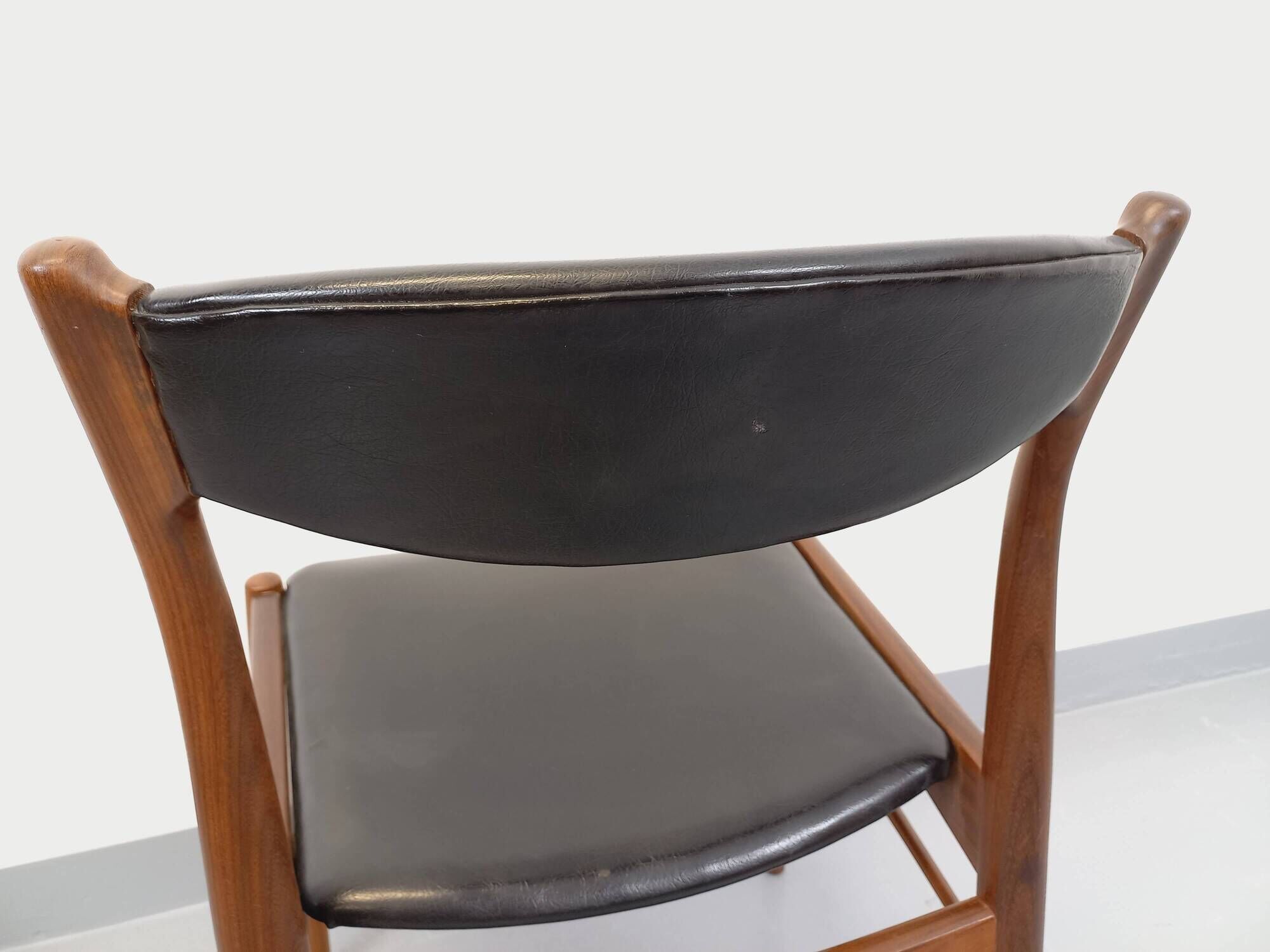Vintage Scandinavian teak and leatherette chair from the 50s and 60s
