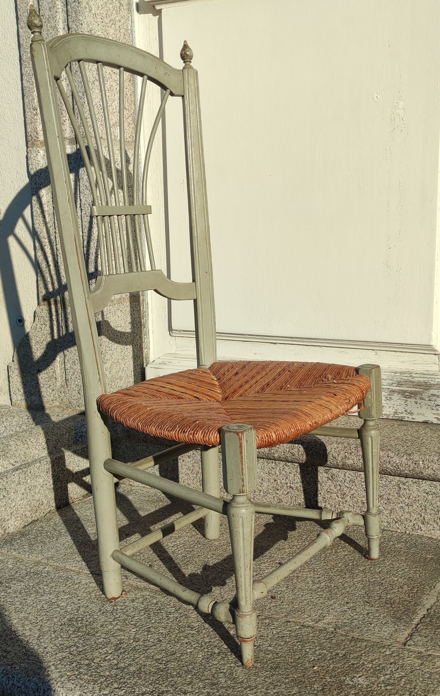 Old changing chair Louis XVI