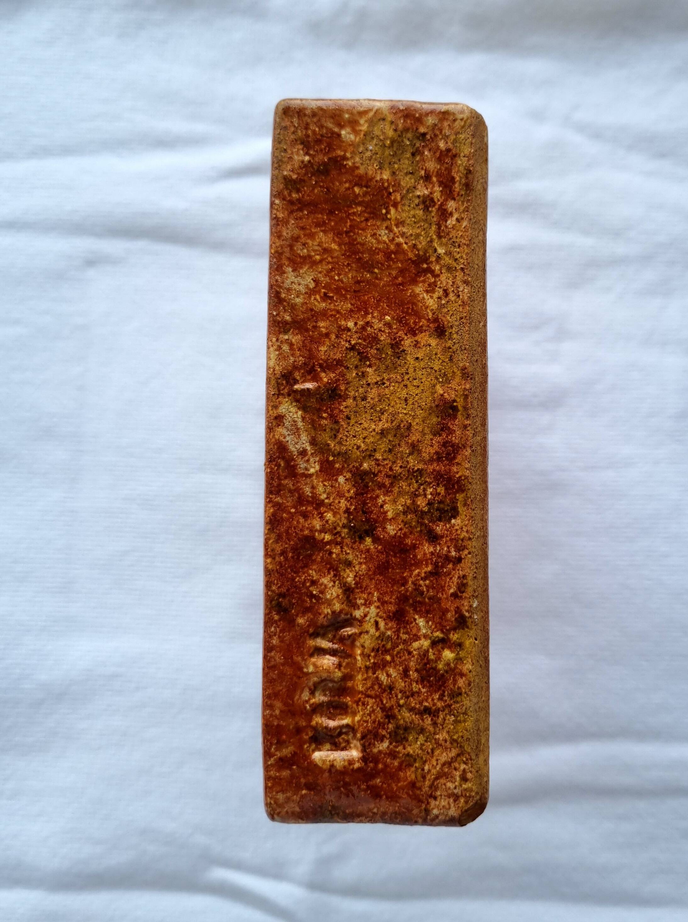 Enamelled stoneware pocket tray