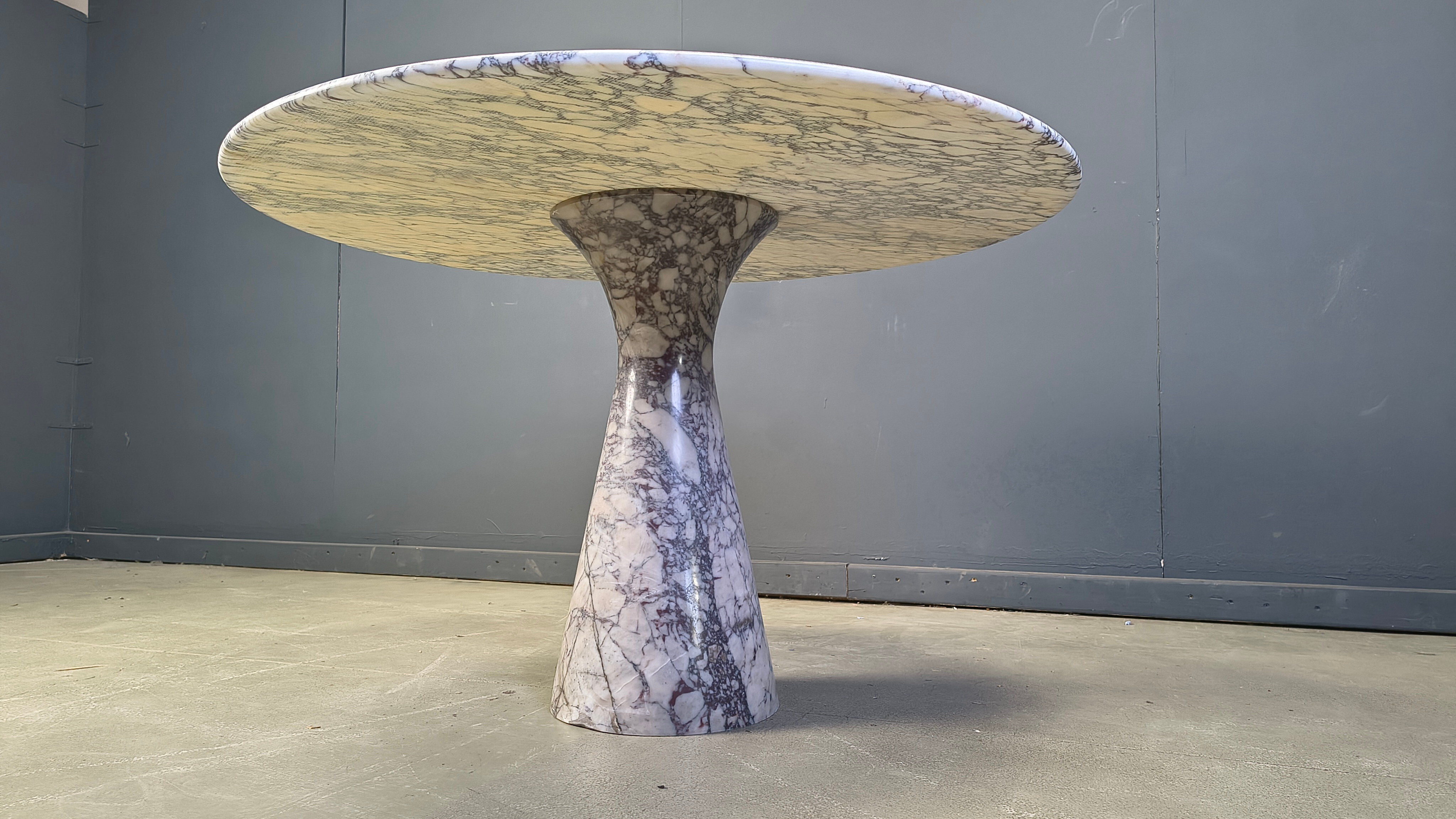 Vintage round marble dining table, 1970s