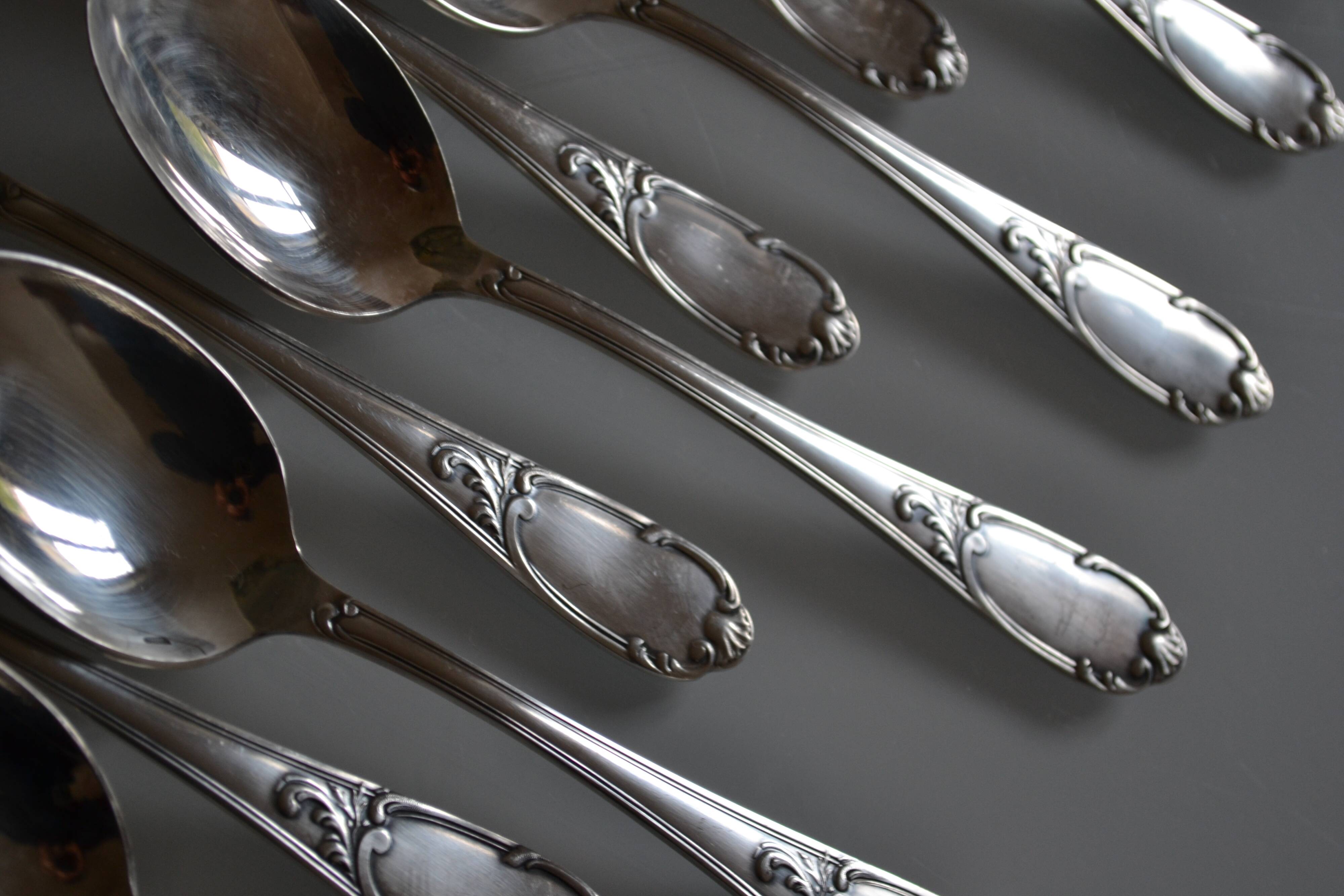 12 silver plated soup spoons Frionnet François