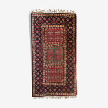 Oriental wool carpet 95x176cm