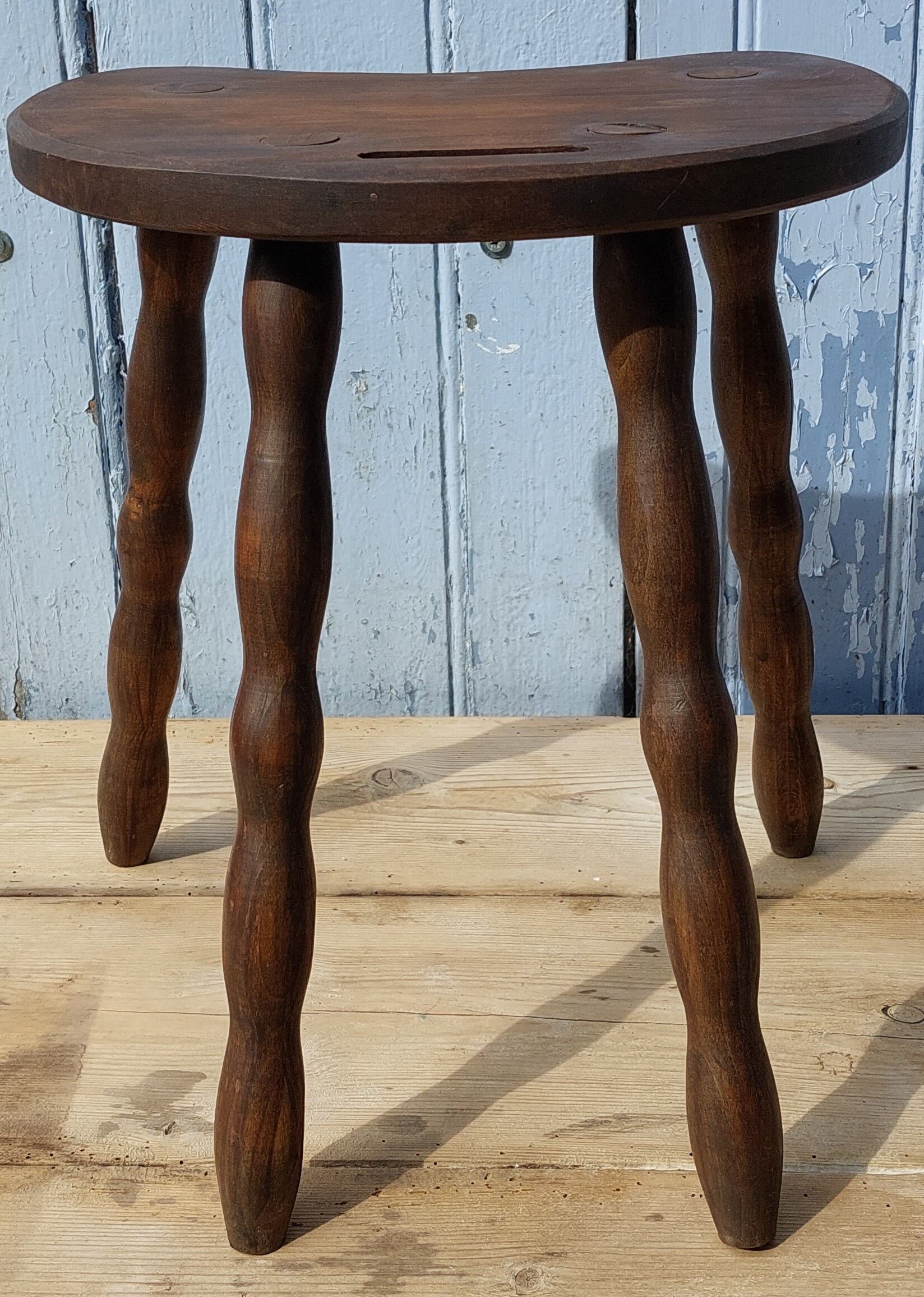 Farm stool