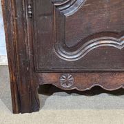 Armoire en chêne du 18ème siècle
