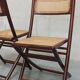 Chaises pliantes en bois et cannage, 80's