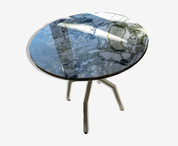 Table en marbre vert rare