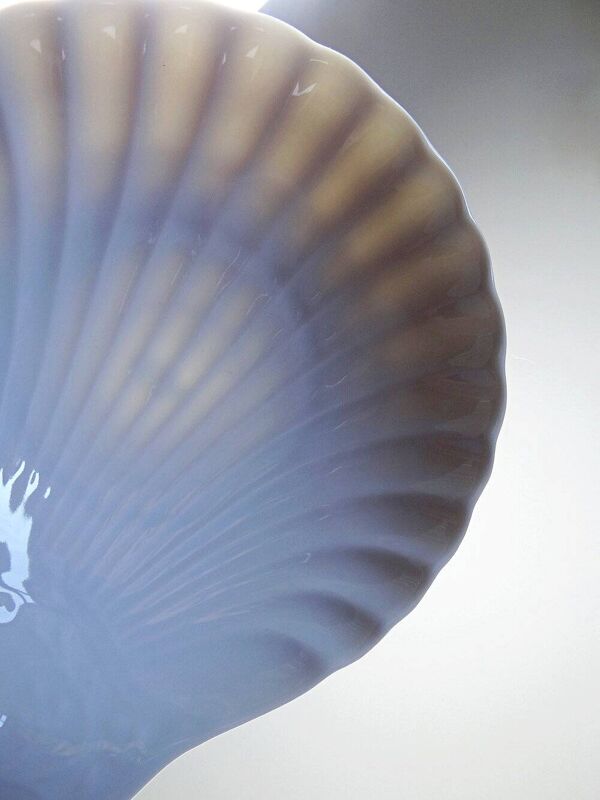 Suite de 6 coupelles coquilles en porcelaine de Limoges Philippe Deshoulières