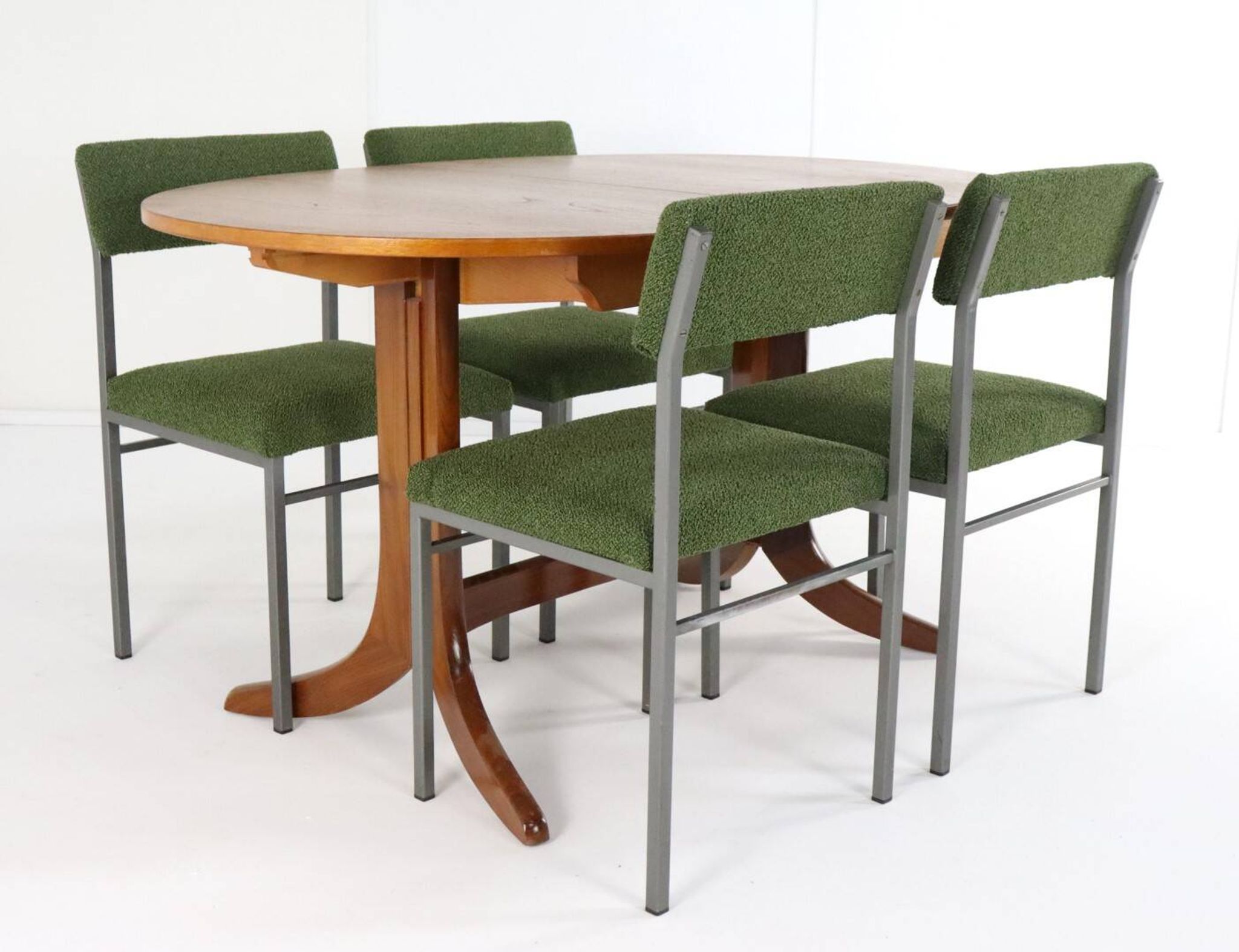Set van 4 vintage stoelen 'Traunraut'