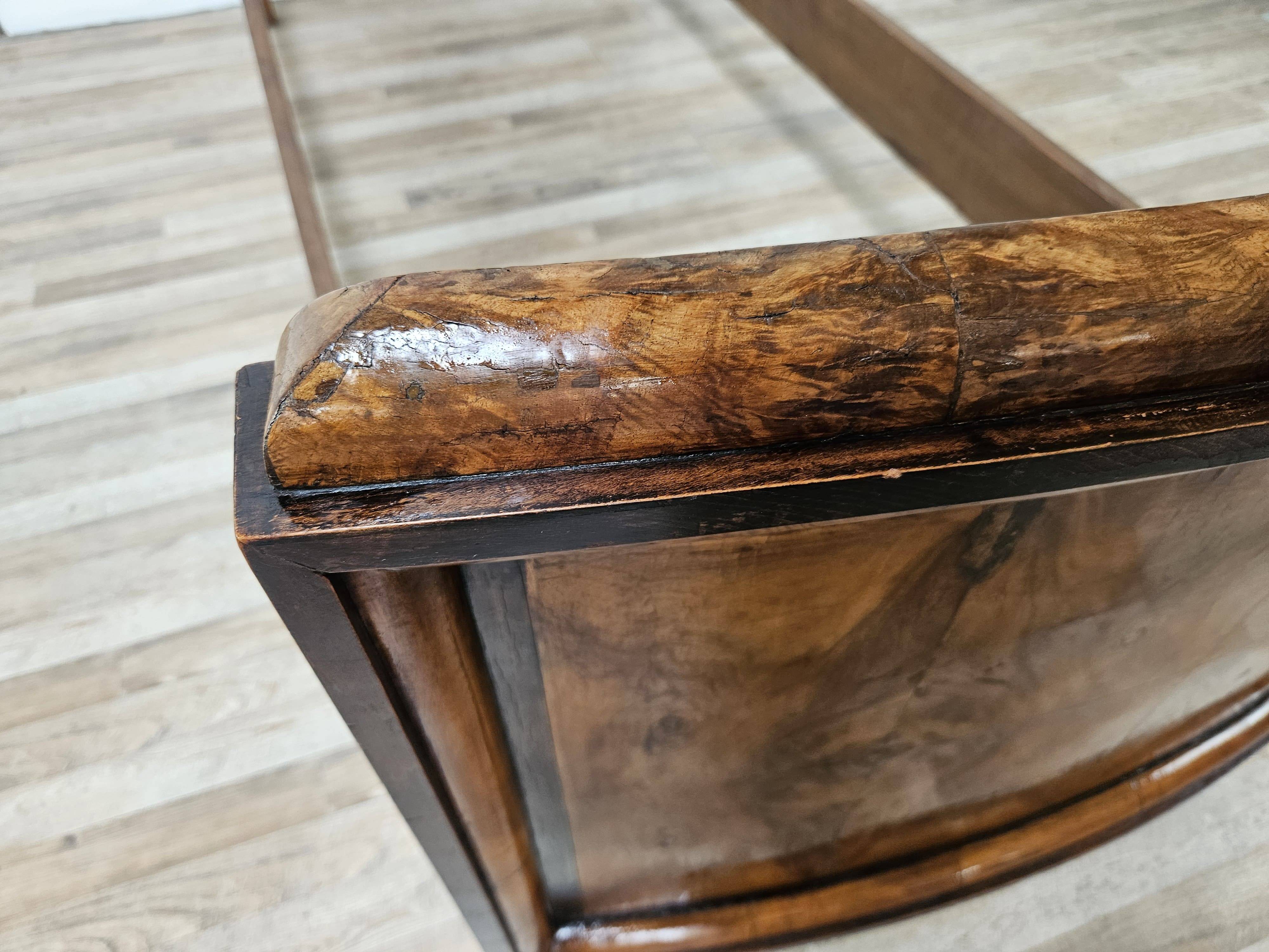 Tuscan Art Decò single bed from the 1940s in briar root