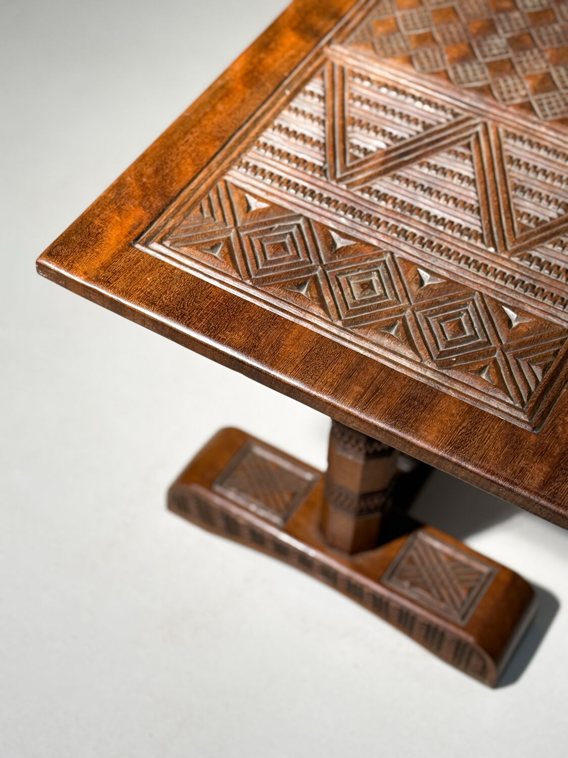 Vintage coffee table