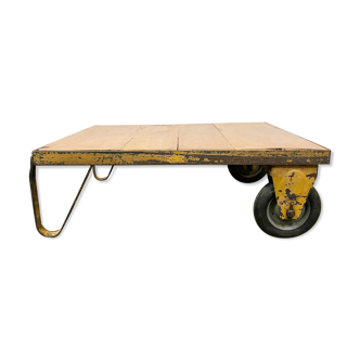 Yellow industrial coffee table cart, 1960s