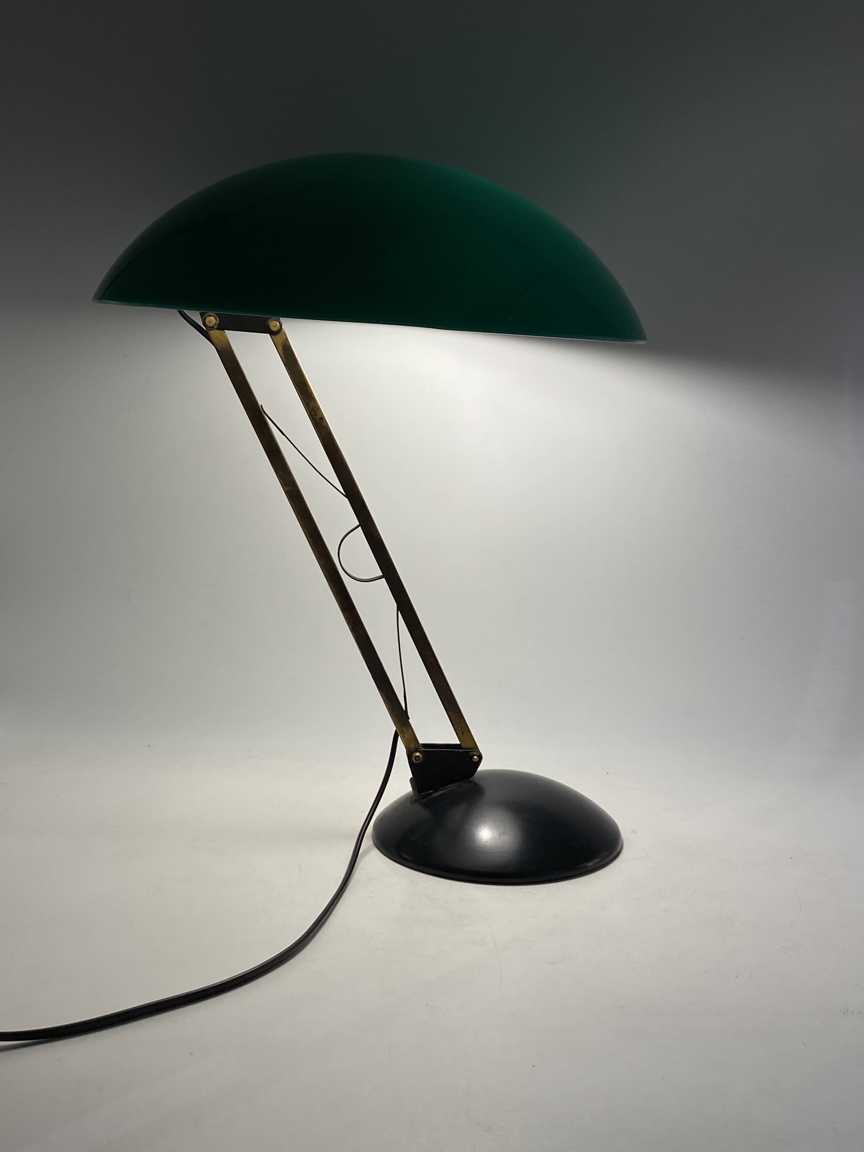 Mid-century green and brass table lamp, Italy 1960s