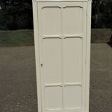 Vintage parisian bonnetière