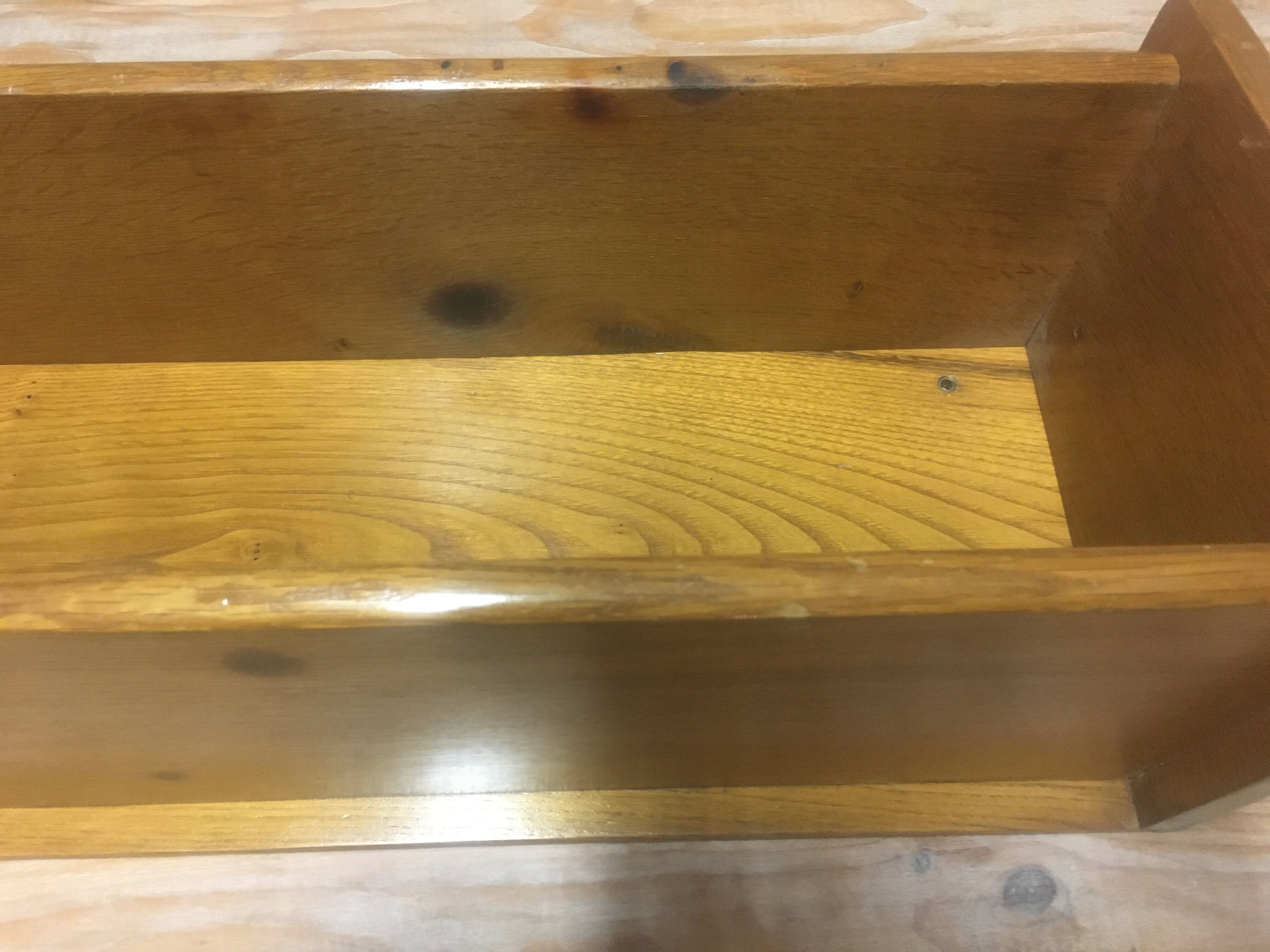 Etagère murale en bois