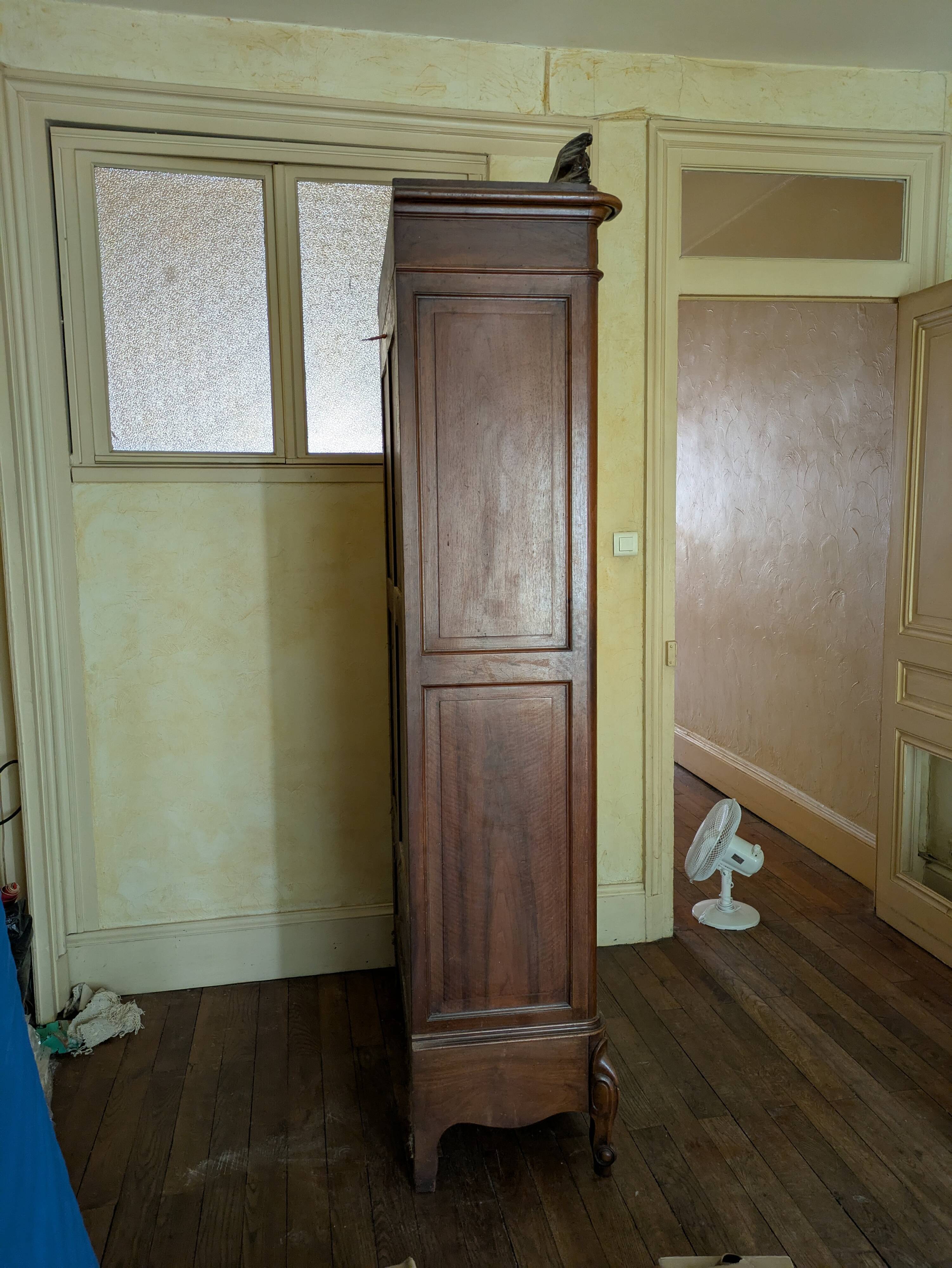 Solid Oak Bonnetière
