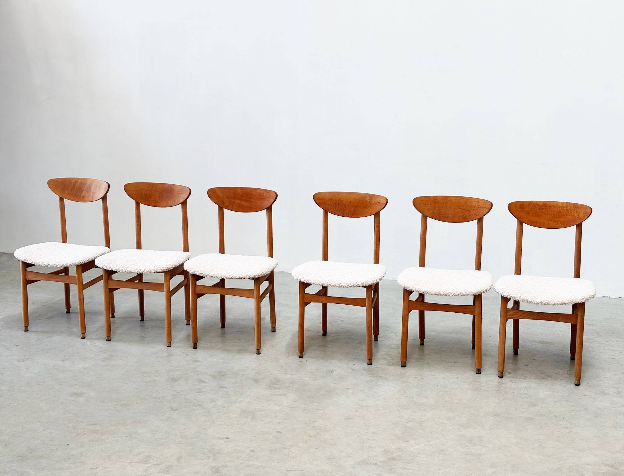 Ensemble de six chaises de salle à manger italiennes