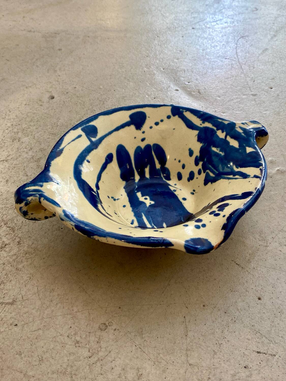 Ceramic bowl