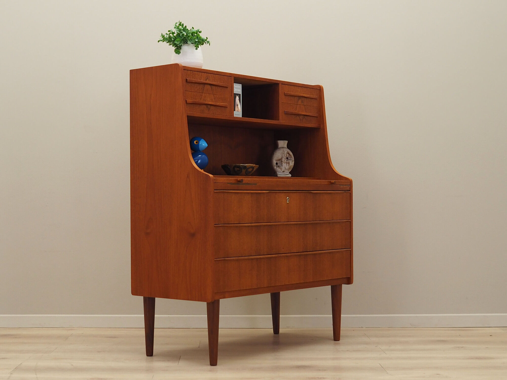 Secrétaire en teck, design danois, années 1970, production: Danemark