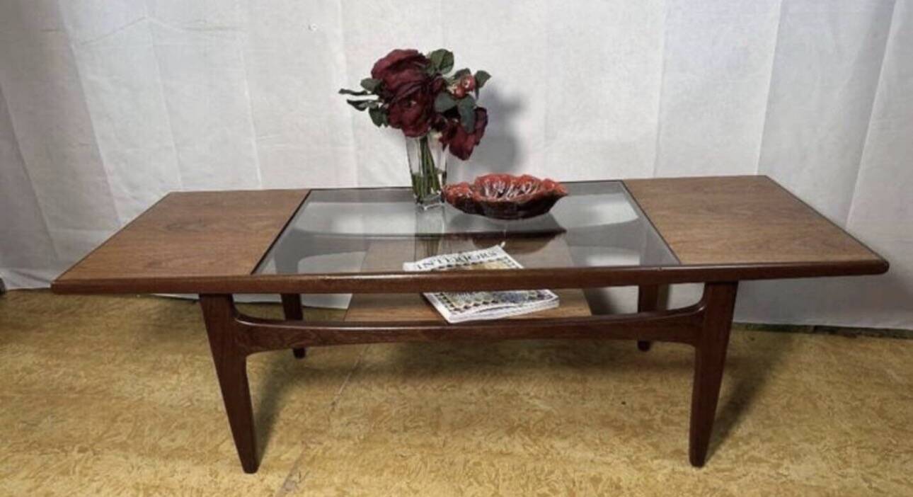 Mid century retro vintage teak coftee table by GPlan "Mad Man" 1960 Mi