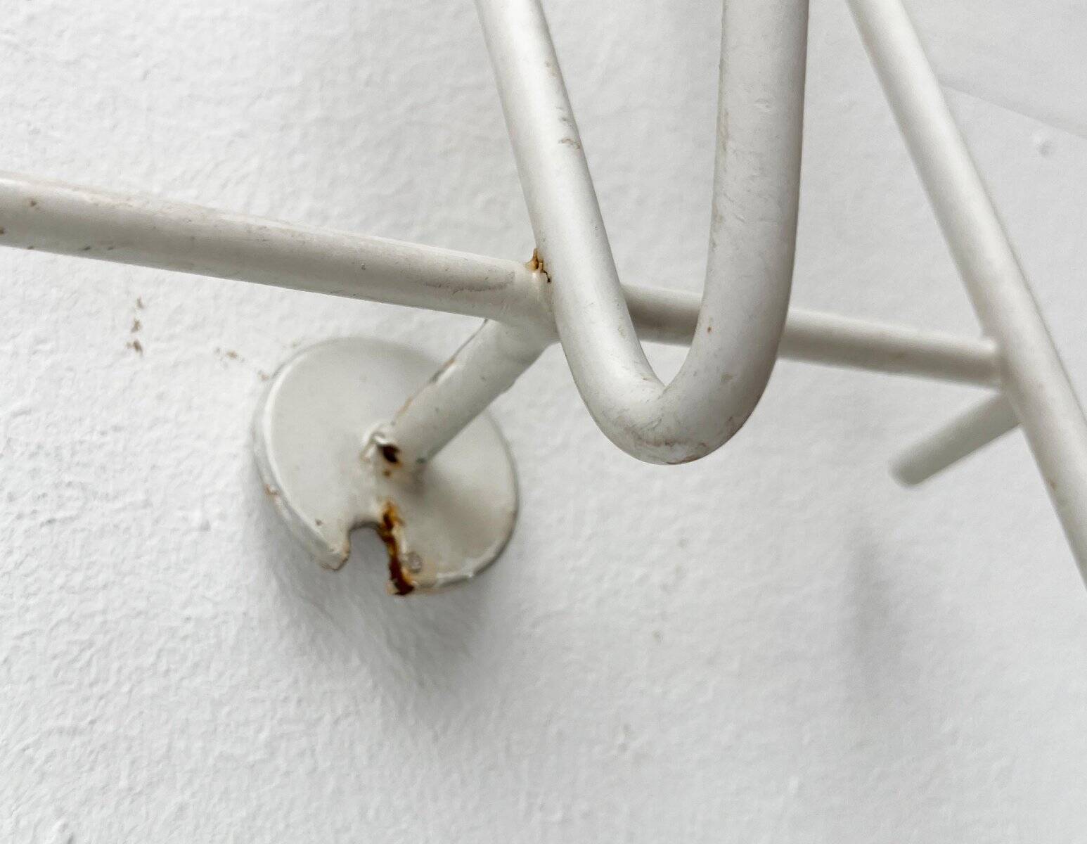 Minimalist German rope coat rack from the mid-century, 1960s.