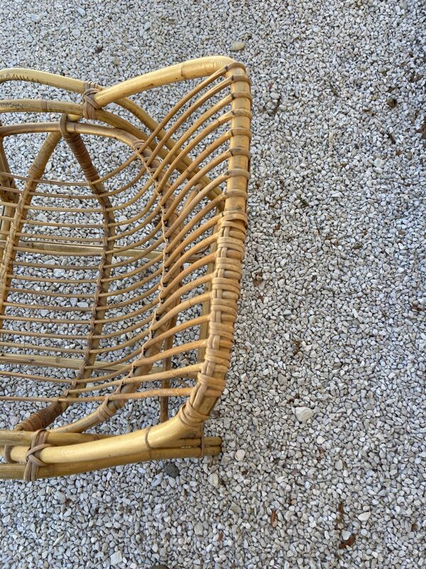 Fauteuil coquille en rotin