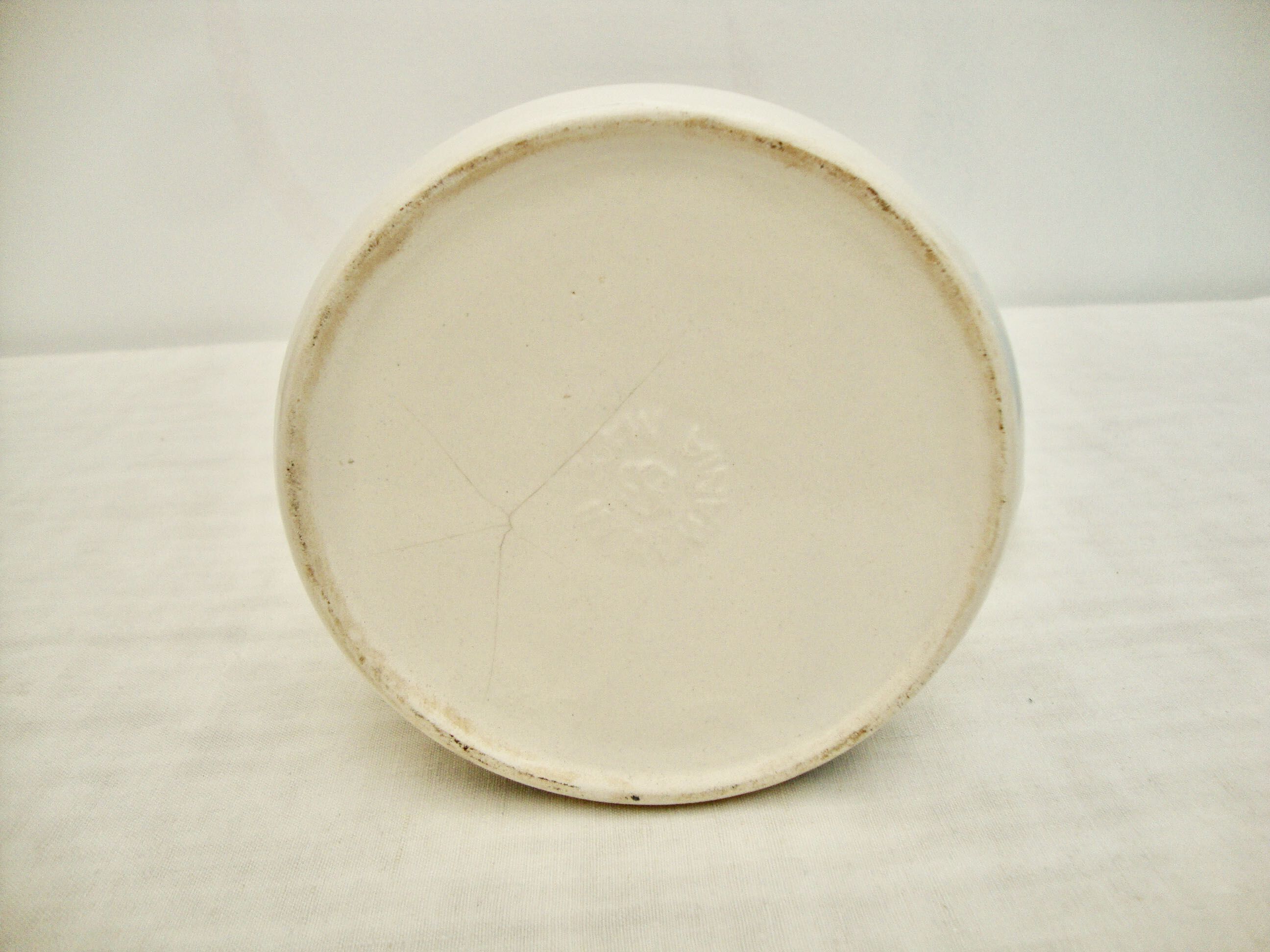 Broc in Romanian earthenware