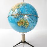 Vintage luminous globe 1950