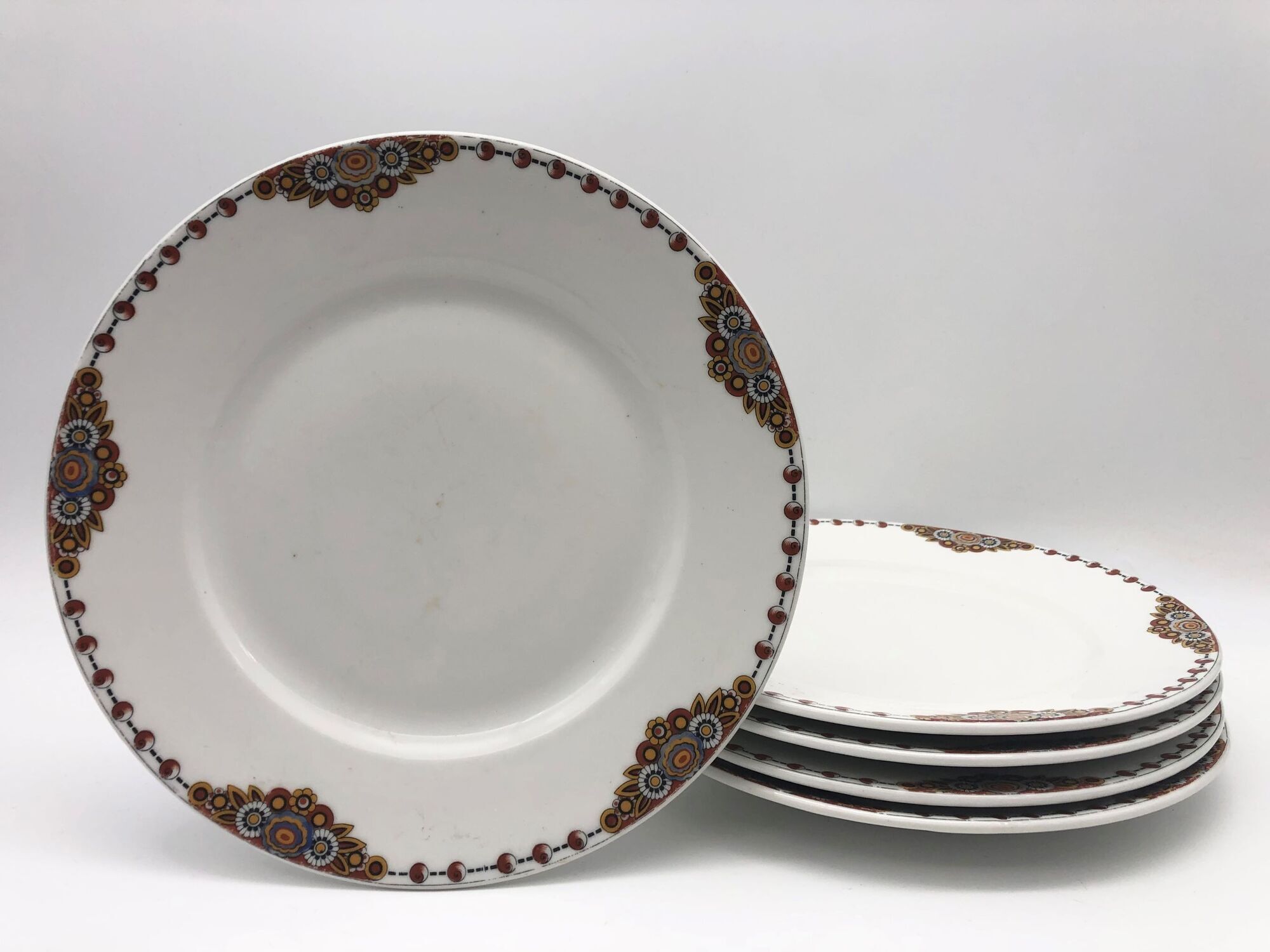 Set of 5 flat plates in Limoges porcelain