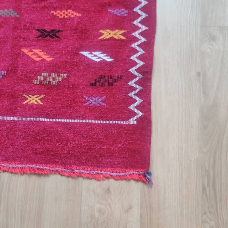 Berber rug craftsmanship Bordeaux