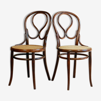 Paire de chaises bistrot Thonet n°20 "oméga" fin XIXe