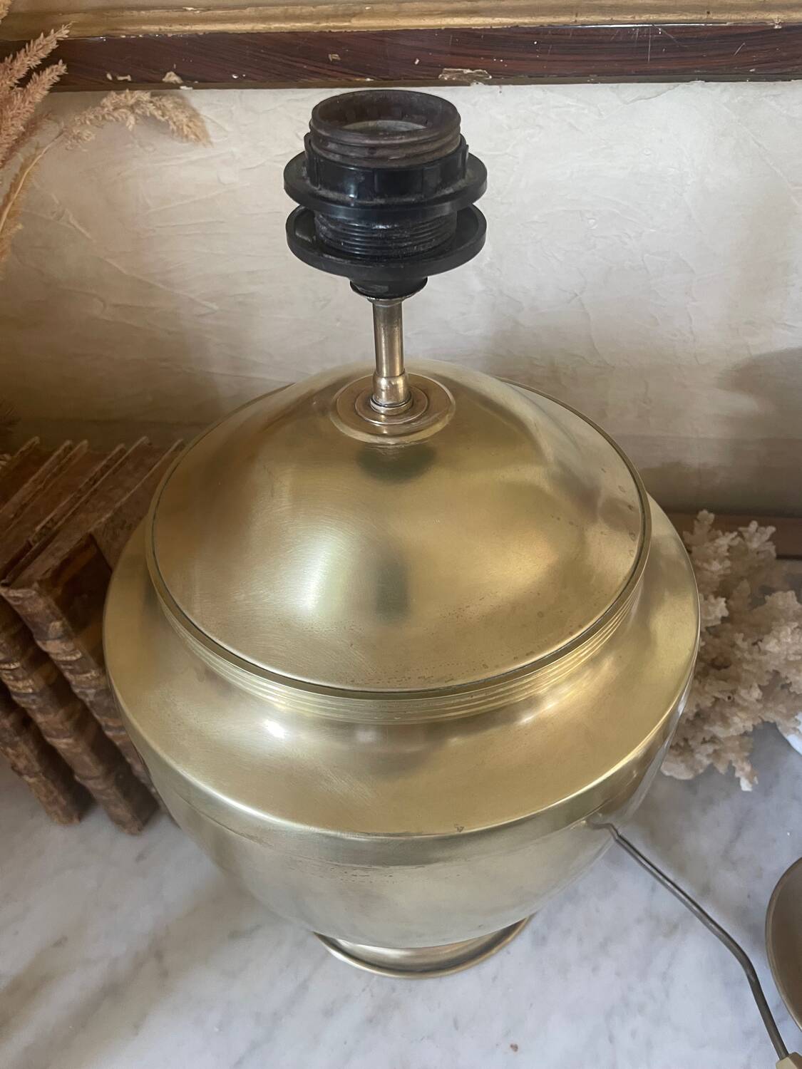 Vintage brass baluster lamp