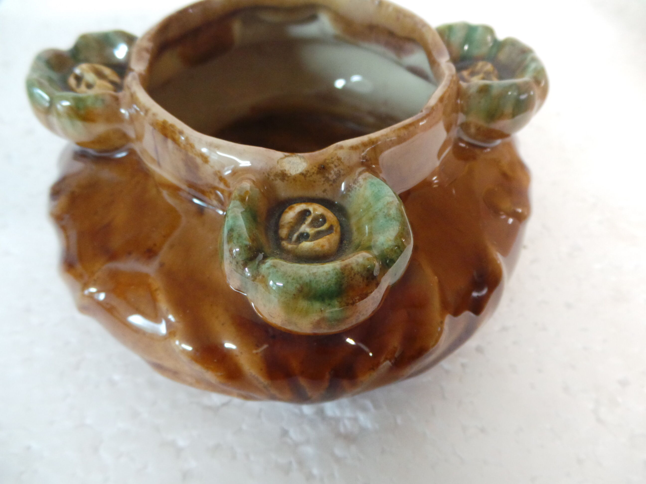 Helios e-mailed flat vase