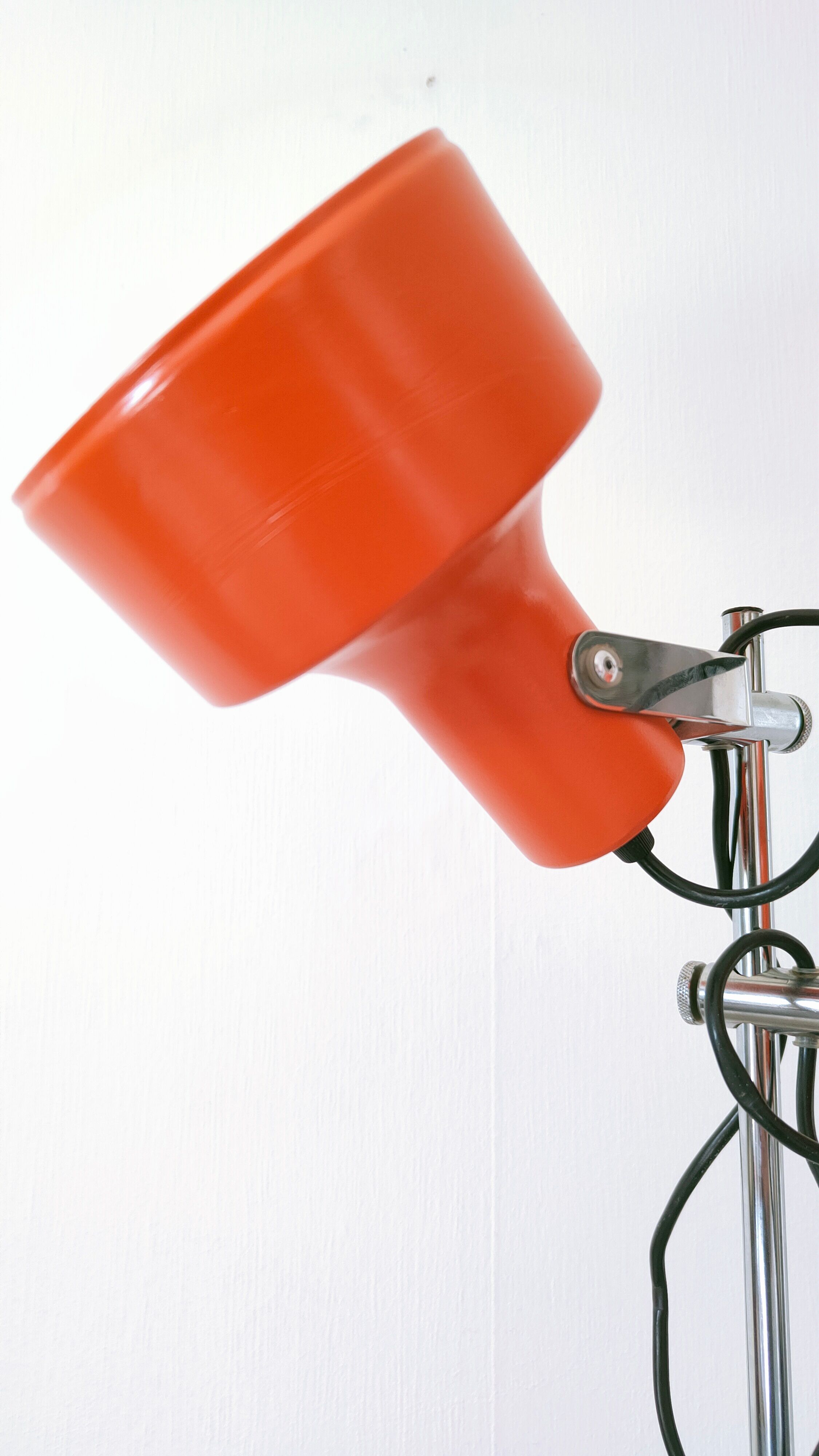 Vintage spot floor lamp