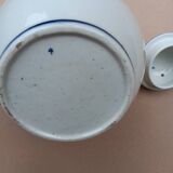 Porcelain coffee pot