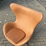 Original Fritz Hansen Egg chair from 1983 in perfect condition, new!! Rustic Cognac Camel Leather