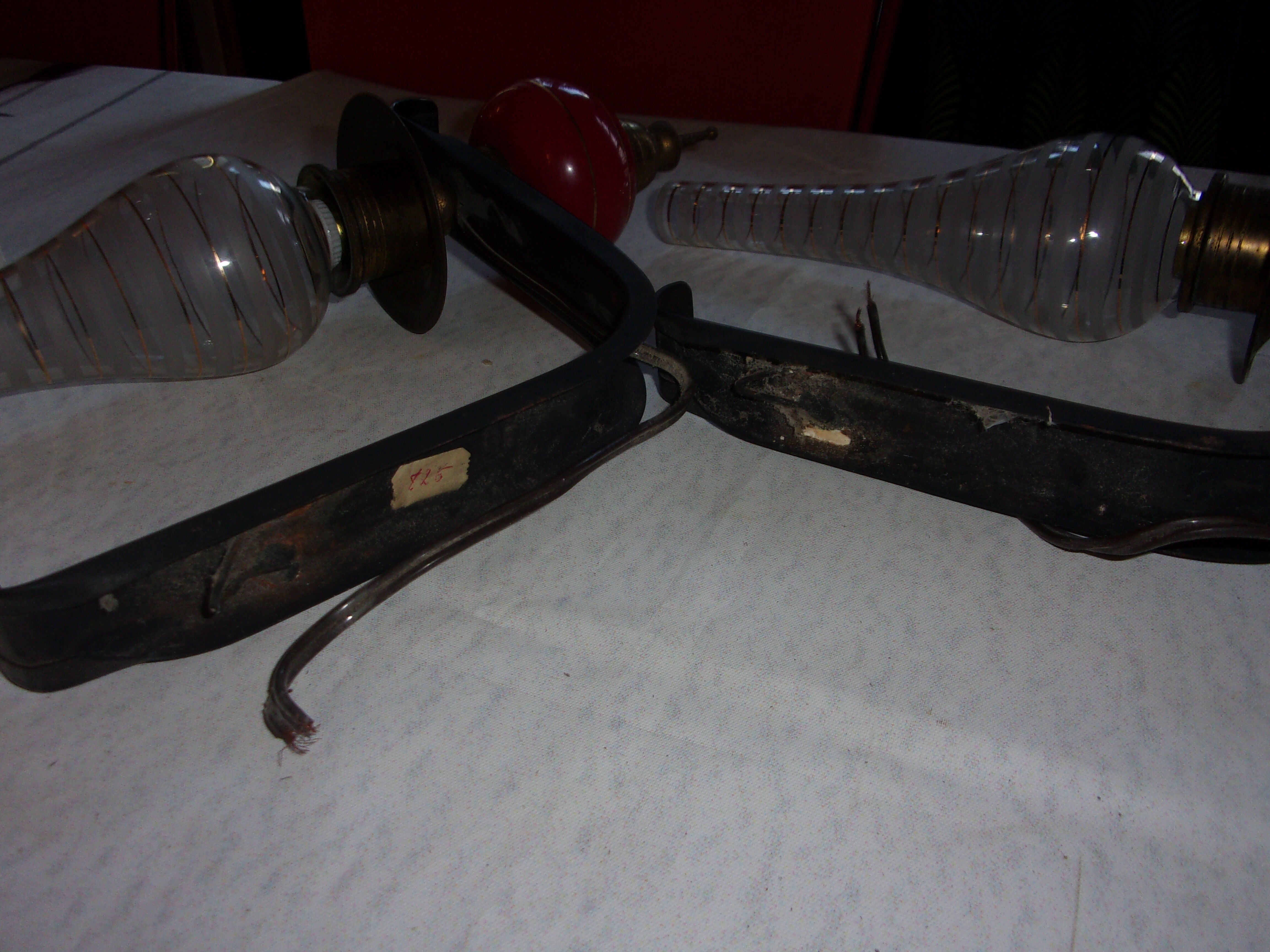 2 wall light 1950 glass opalines copper