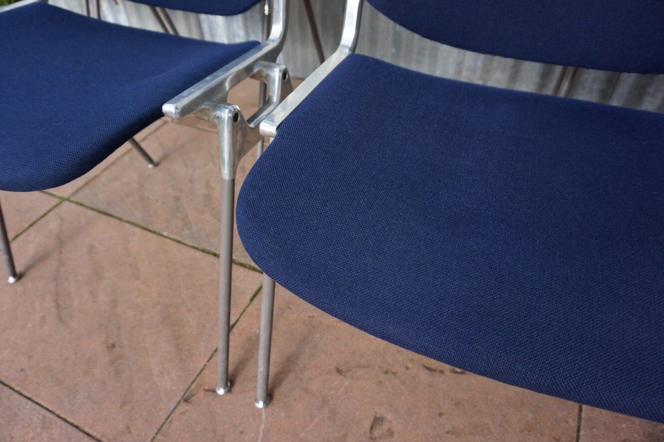 Chaise Castelli bleues de 1967